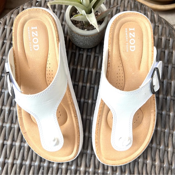 IZOD Women’s Adjustable Straps in size 6M - Picture 5 of 11